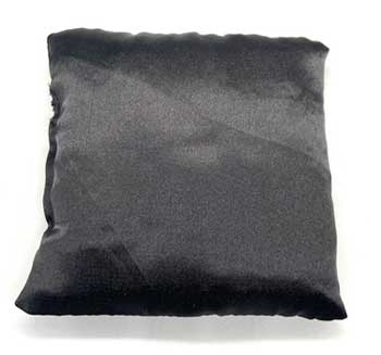 4" Black cushion - Click Image to Close