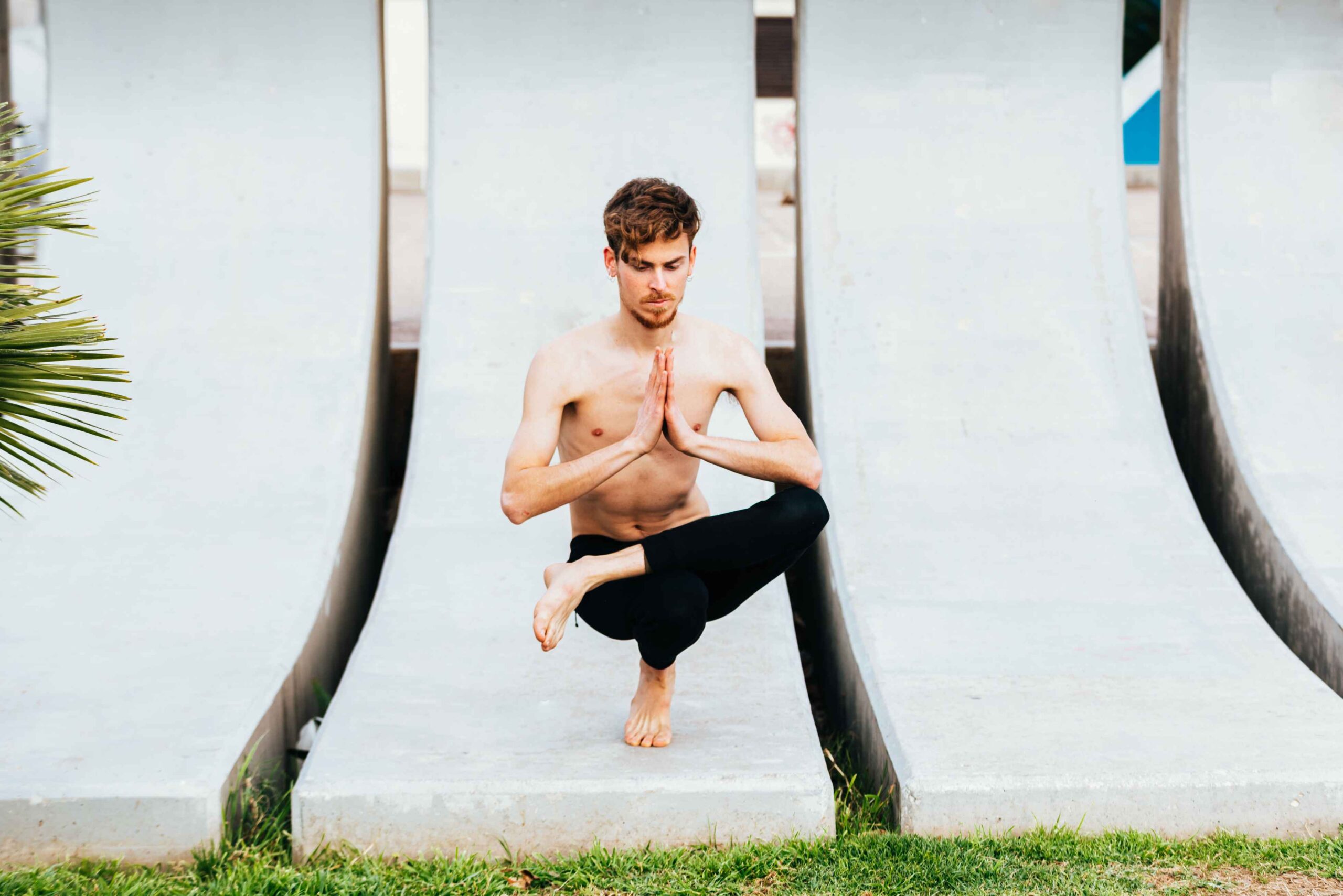 Garudansana yoga benefits